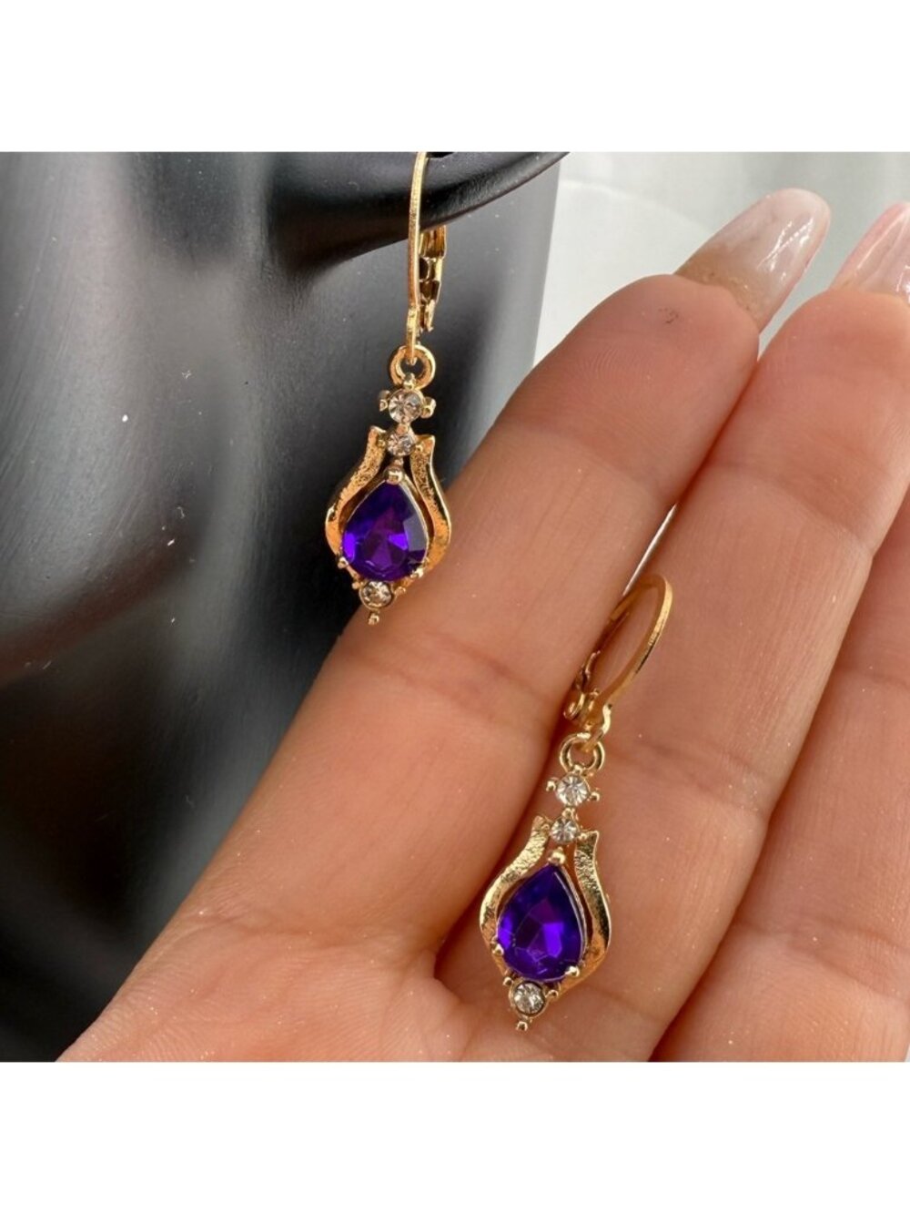 Purple Teardrop Crystal Earrings – Gold Elegant Dangle